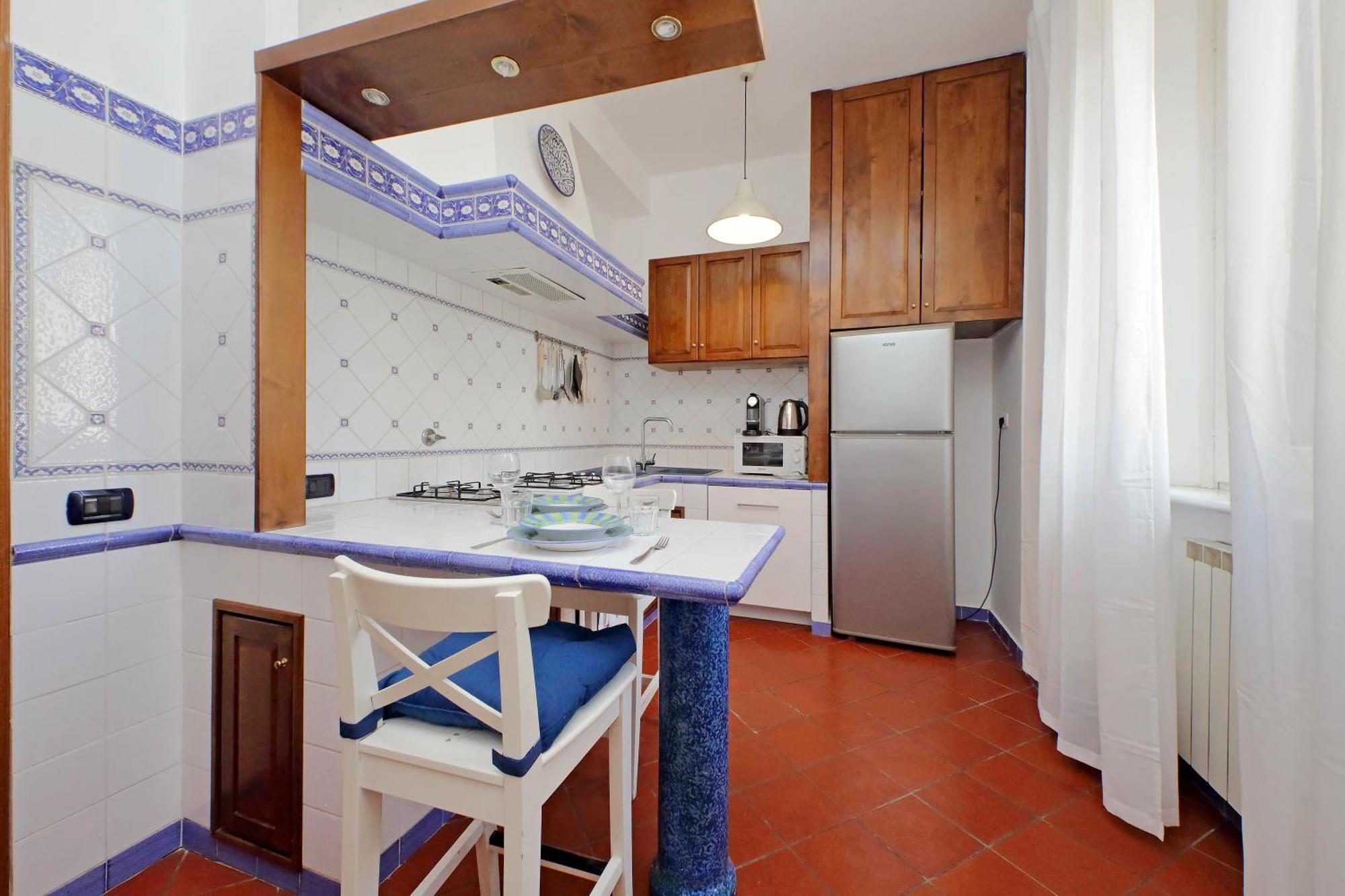 רומא Ych-Comfortable 2 Bedrooms Flat Near Colosseum מראה חיצוני תמונה